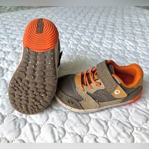Merrell Bare Steps A83 Sneaker Toddler Sz 6.5 - Very gently used- like new!